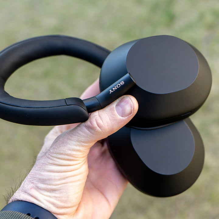Sony WH-1000XM5